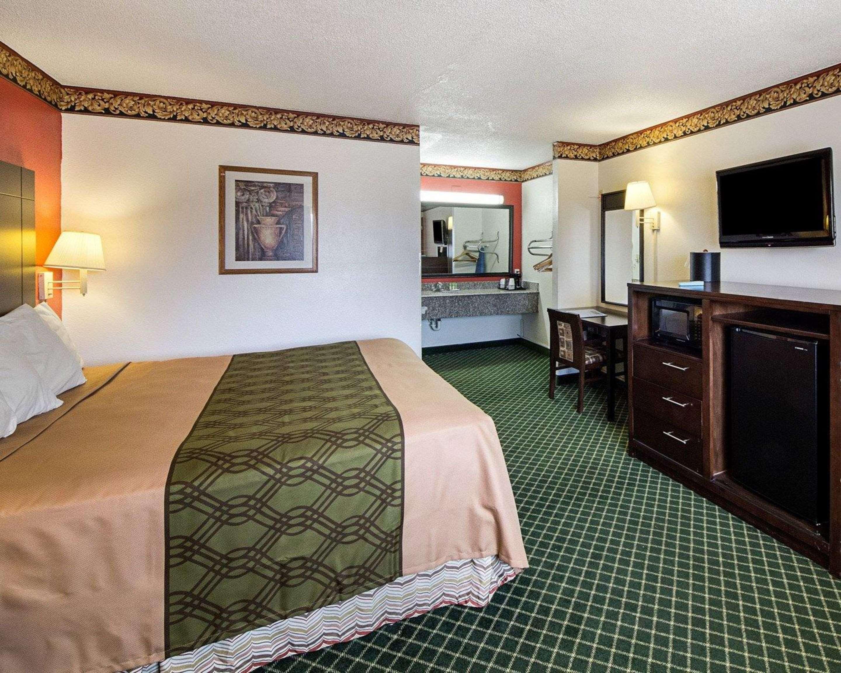 Rodeway Inn San Antonio Lackland Afb - Seaworld Exterior foto