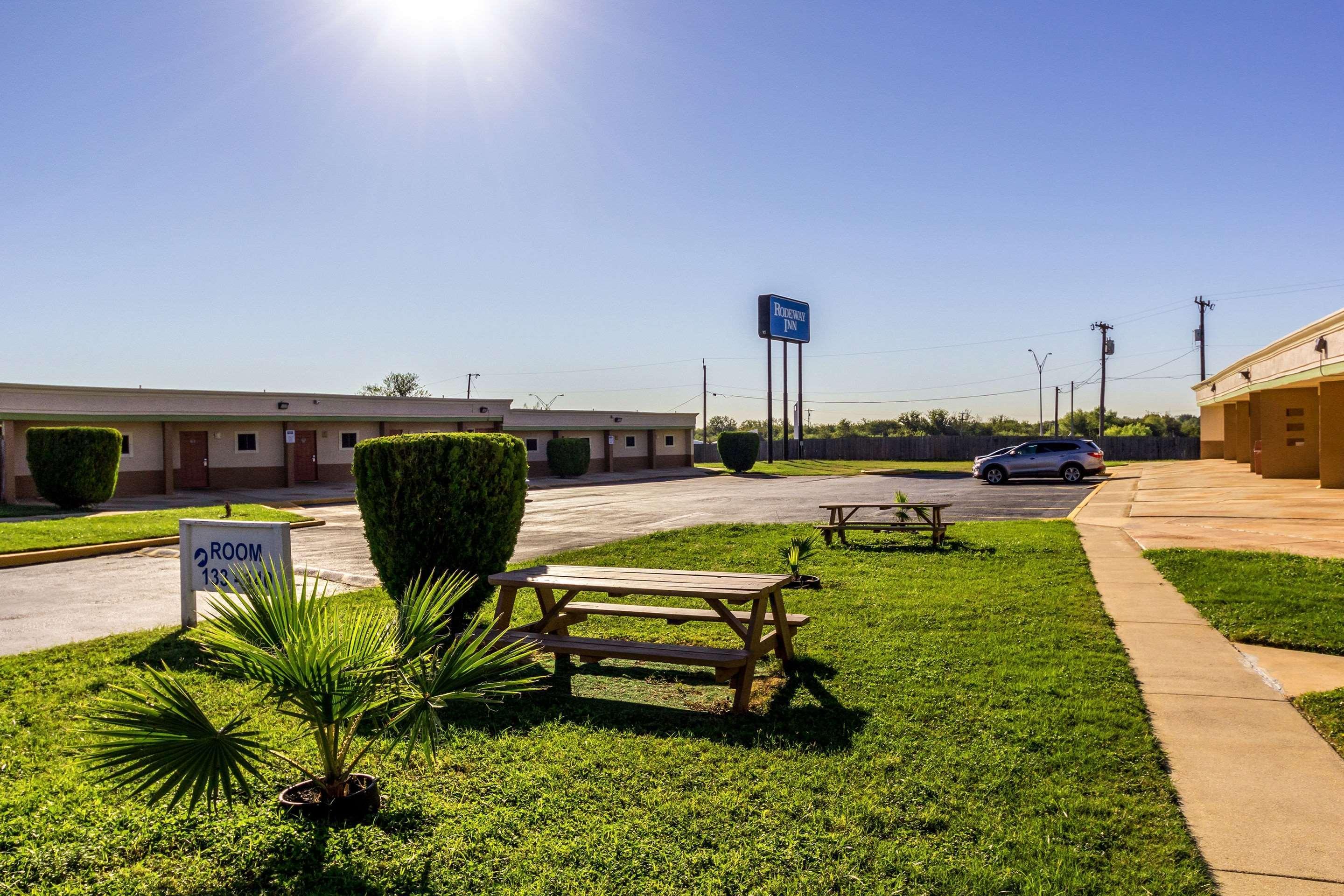 Rodeway Inn San Antonio Lackland Afb - Seaworld Exterior foto