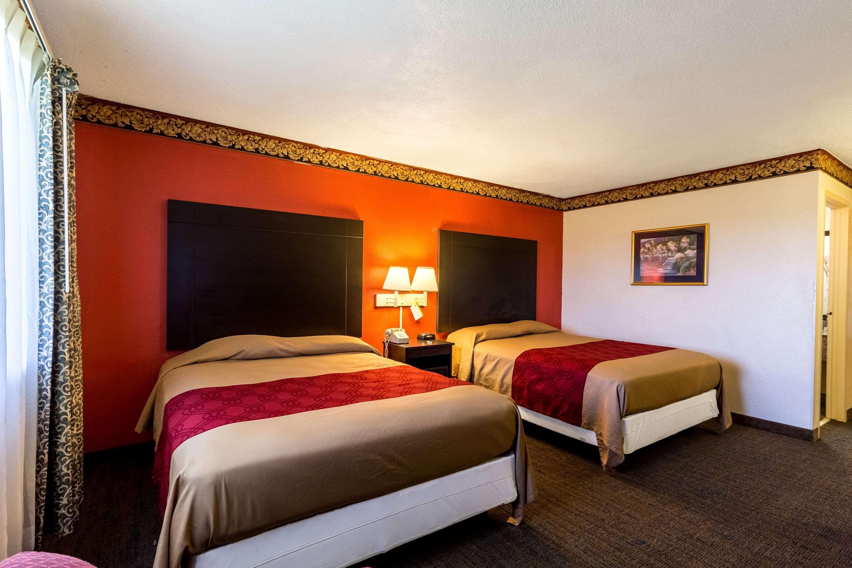 Rodeway Inn San Antonio Lackland Afb - Seaworld Exterior foto