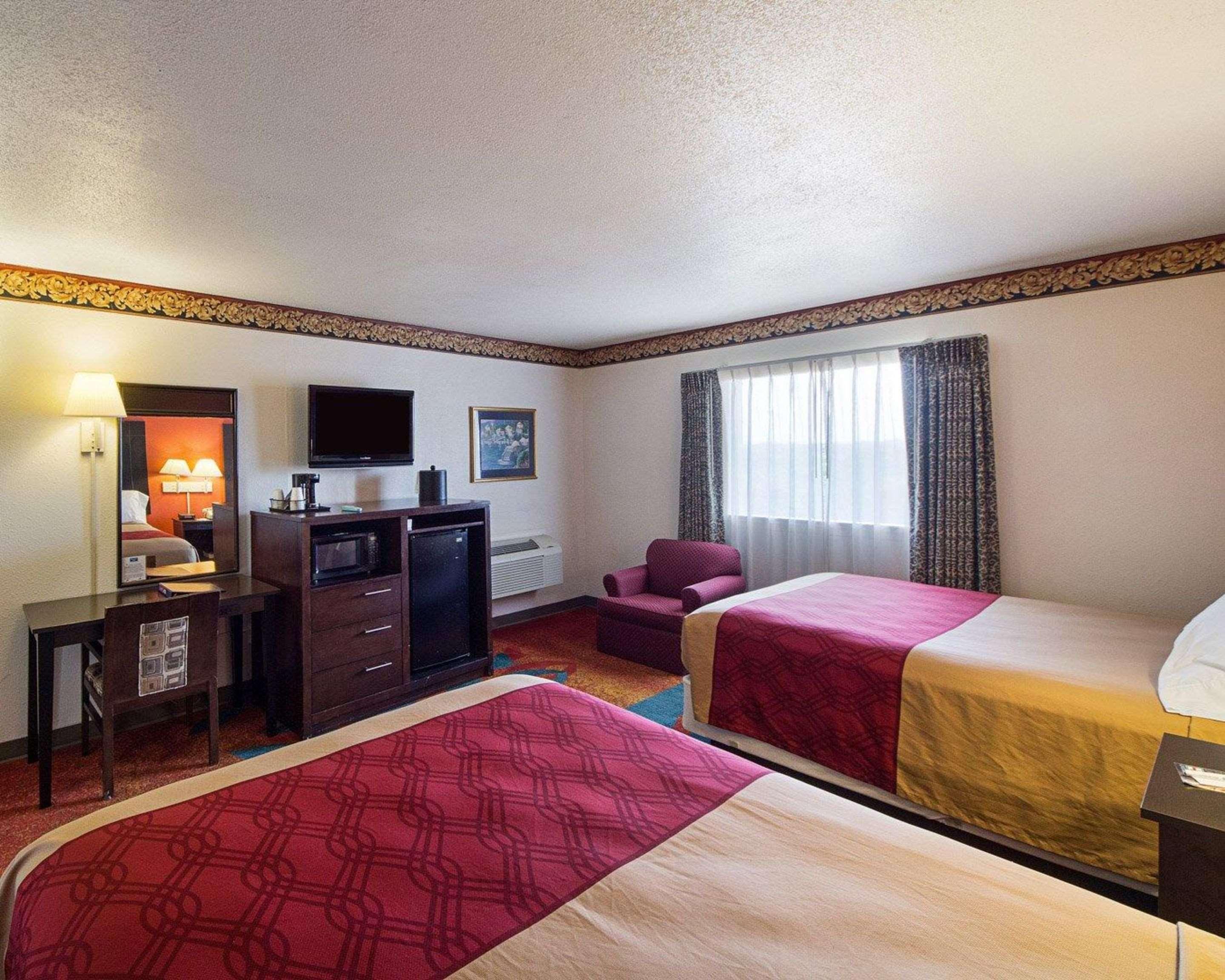Rodeway Inn San Antonio Lackland Afb - Seaworld Exterior foto