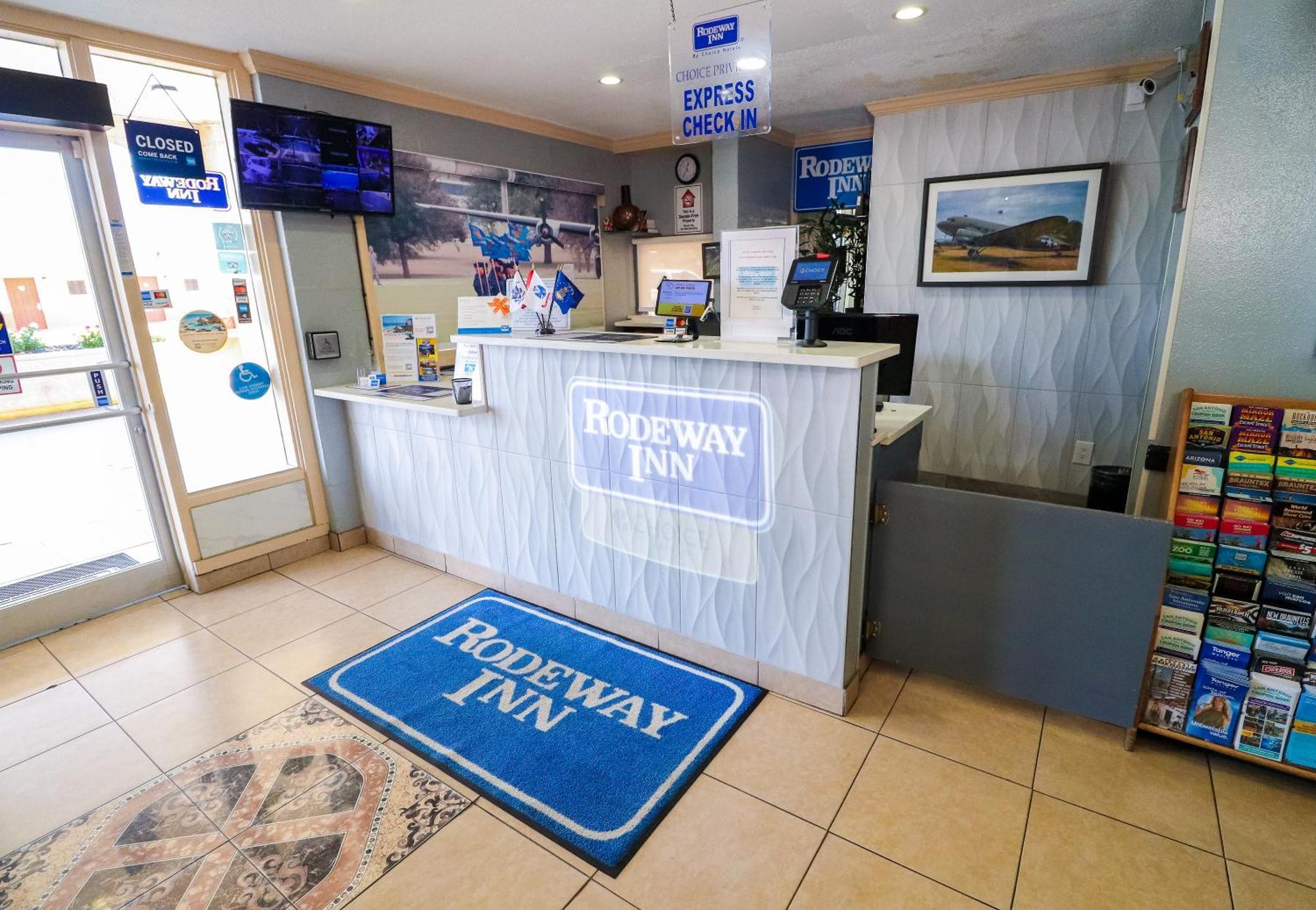 Rodeway Inn San Antonio Lackland Afb - Seaworld Exterior foto